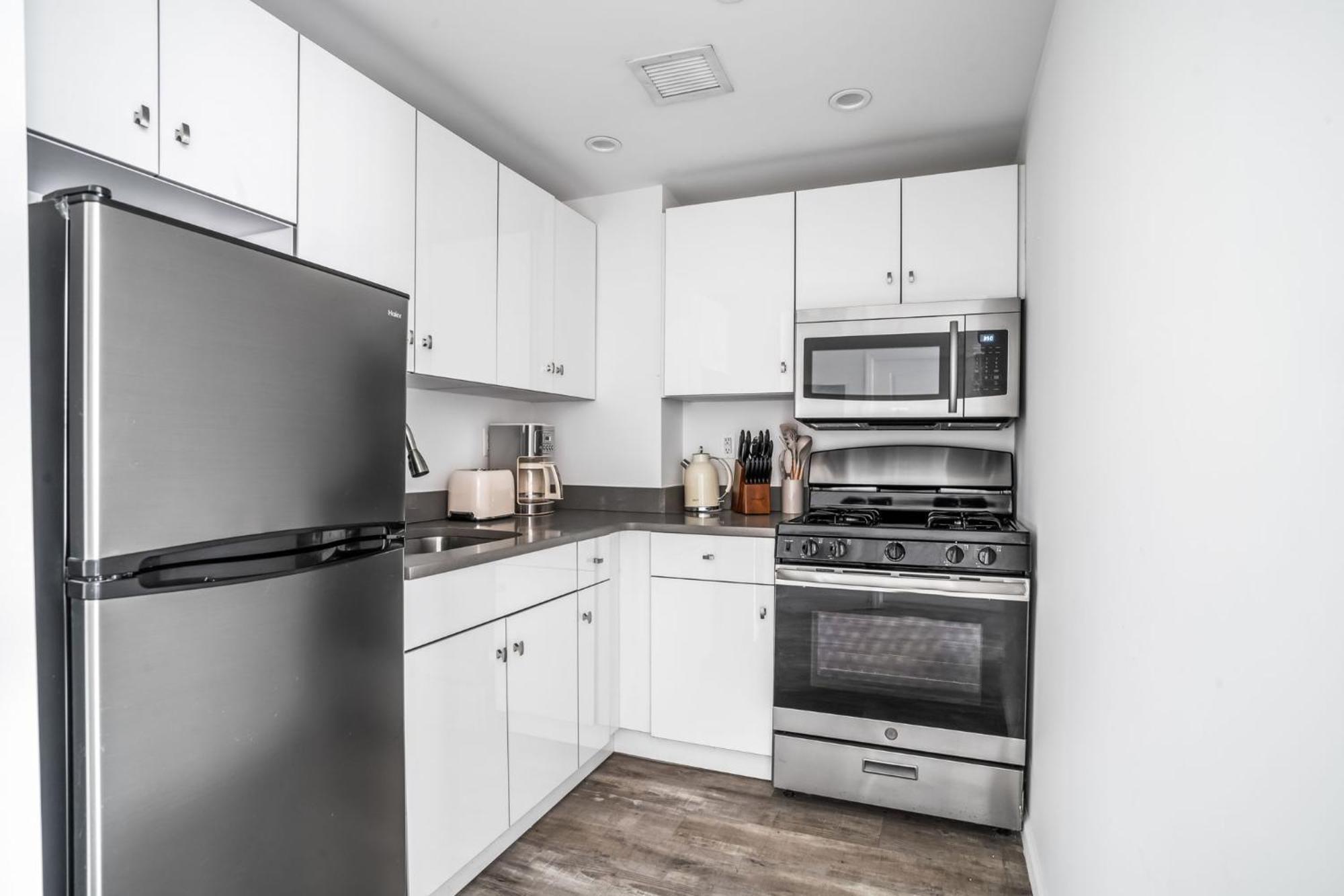 Modern 2-Br With Southern Views New York Exterior foto